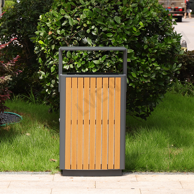 Outdoor Iron Wooden Waste Bin