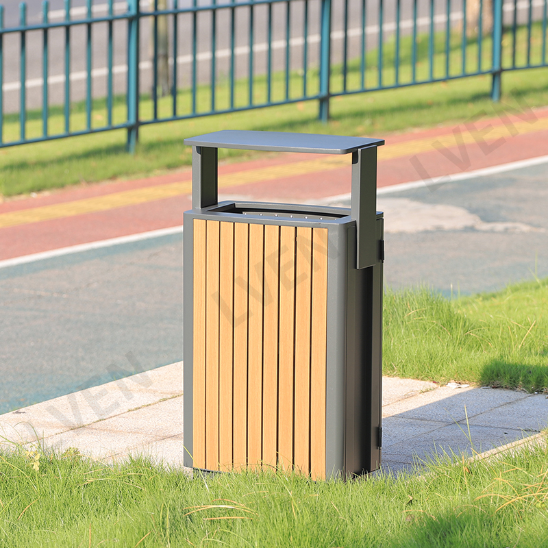Outdoor Iron Wooden Waste Bin