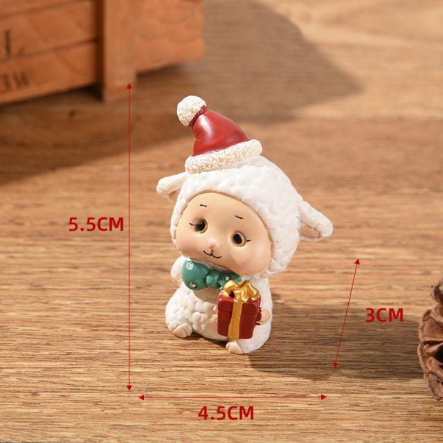 Merry Christmas Resin Toys Family Small Animal Ornaments Creative Home Decoration Mini Tree Santa Claus Figures Gifts For Kids