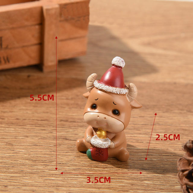 Merry Christmas Resin Toys Family Small Animal Ornaments Creative Home Decoration Mini Tree Santa Claus Figures Gifts For Kids