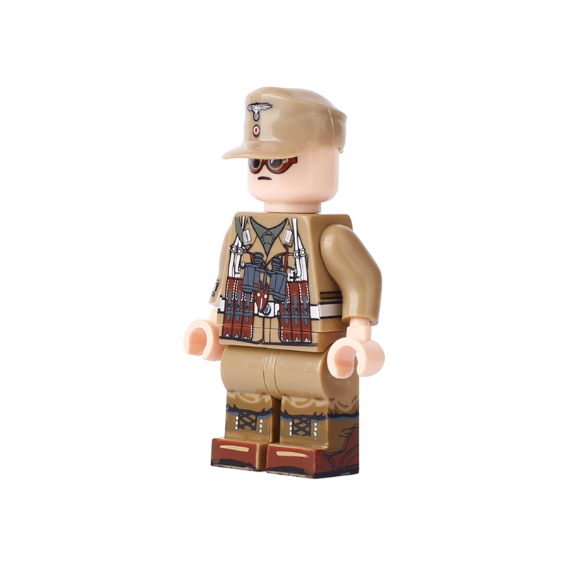 061DL North African Submachine Gunner Minifigs Building Blocks Military Army Soldiers Series War Weapon Accessories Models Toys