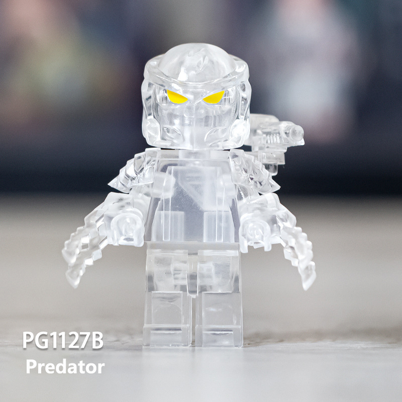 PG8254 Alien Movie Series Predator Model Building Blocks Mini Action Figures Assemble Blood Robot Collection Children Gifts Toys