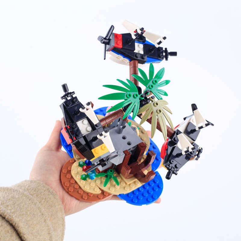 Medieval MOC Scene Building Block Gallow Pirate Ship Cage Elf Treehouse Wizard Kitchen Furniture Pool Notice Board Toy Gift