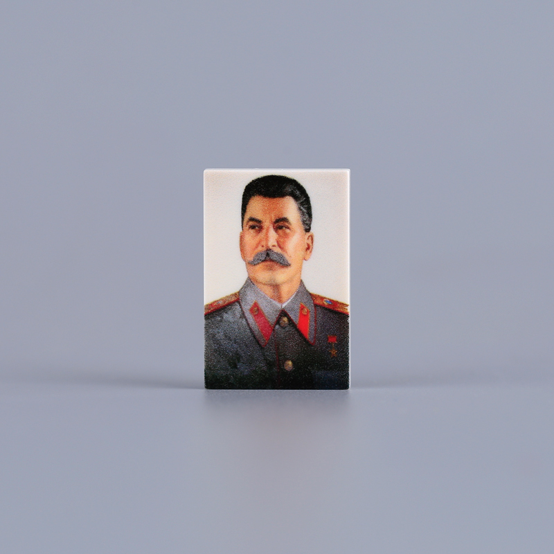 HTL059 HTL060 WW2 Soviet Leader Minifigure Building Blocks Action Figures Stalin Army Building Blocks Weapons Gun Toys Boys Compatible