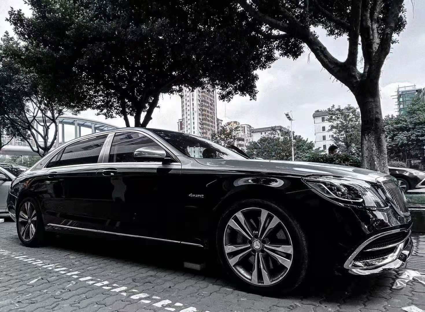 Car body kit for Mercedes benz S class W222 change to Maybach style