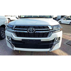car body kit for Toyota Land Cruiser 2016-2020 upgrade 2021 model include front bumper grille and rear lip