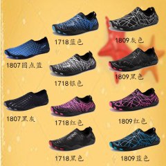 2020 Fashion Unisex Sneakers Swimming Shoes Quick-Drying Aqua Shoes Zapatos De Mujer for Beach Men Water Shoes Size 35-46