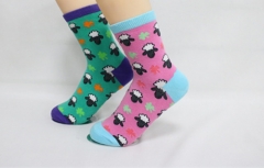 Sheep Pattern Colorful Dot Socks