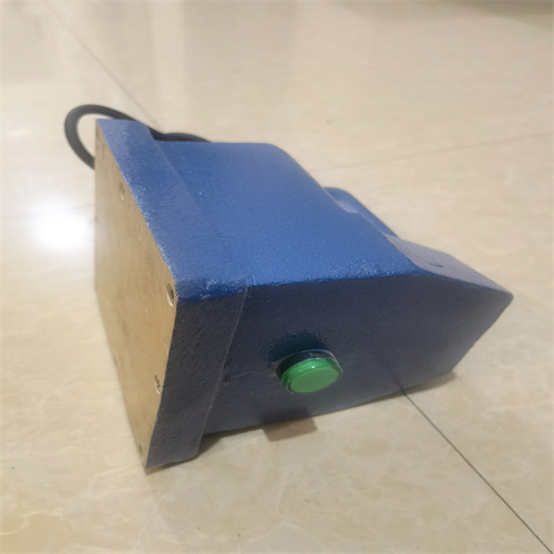 Portable demagnetizer