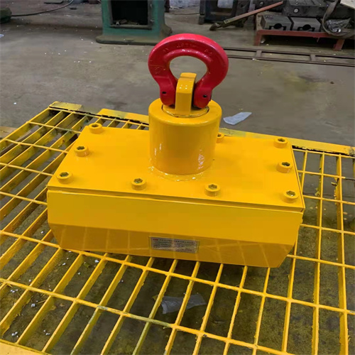 Multifunctional automatic permanent magnet jack