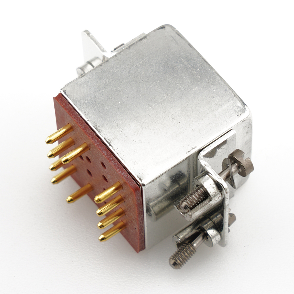 LEACH FD470-H4V-XUY KB22000178-0011 Military Relay 110VDC 5000Ω 14 Pins
