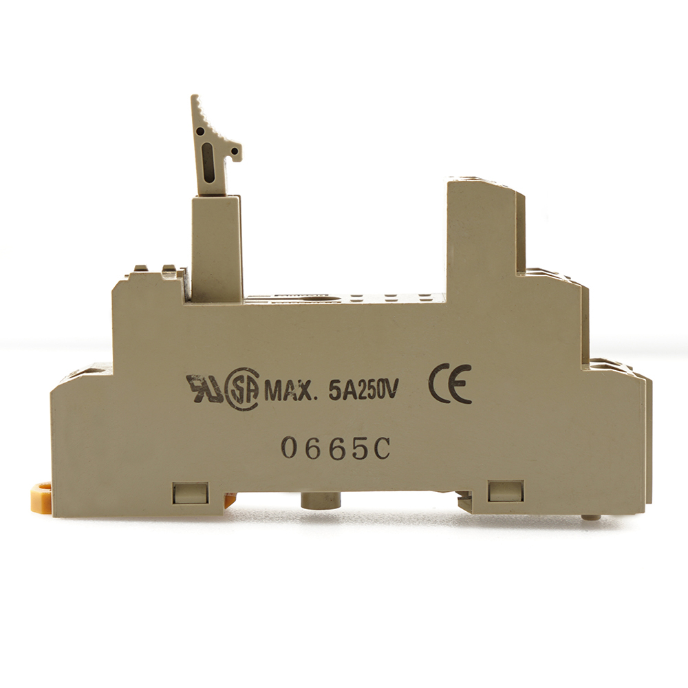 1PCS OMRON P2RF-08-E Relay Socket Base NEW