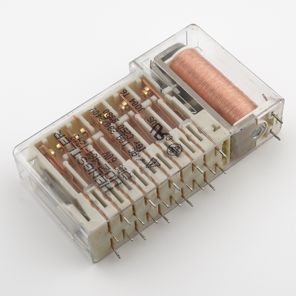 HENGSTLER HOZ-464-1248 Safety Relay 60VDC 10A 230/240VAC 20Pins