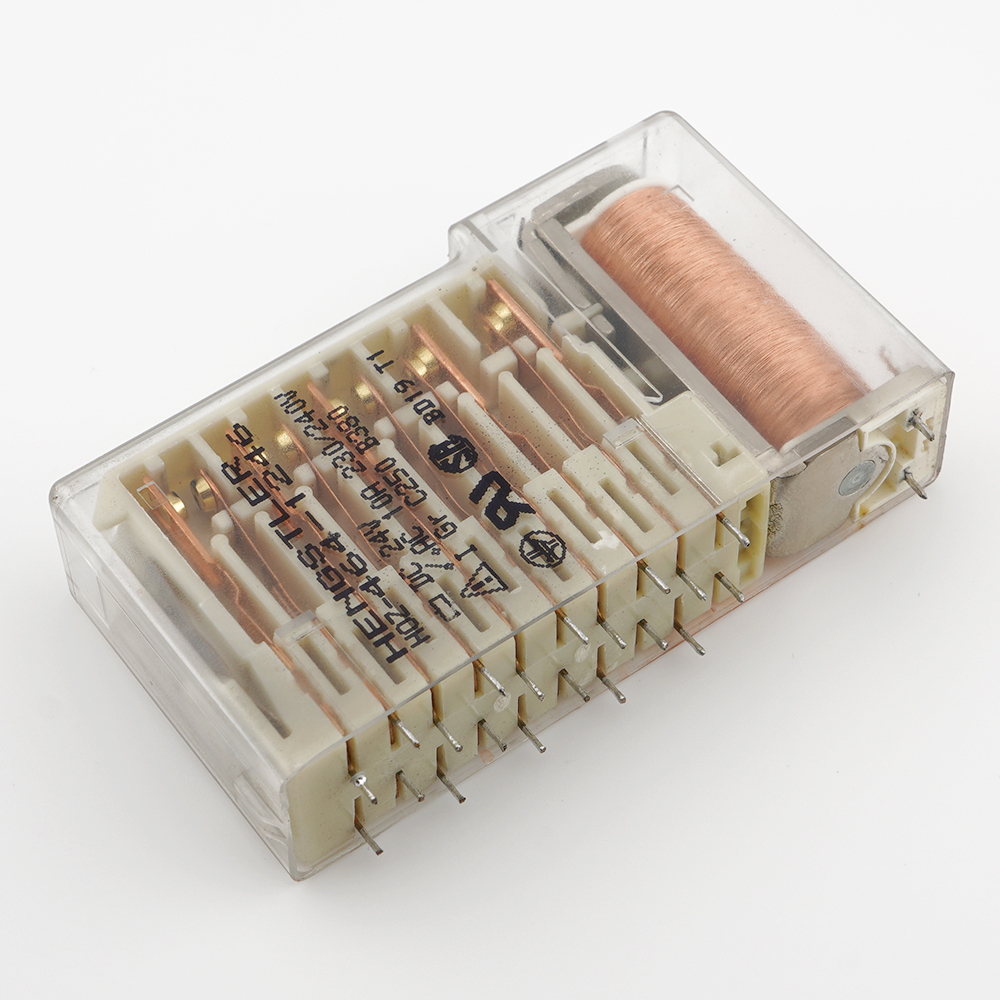 HENGSTLER HOZ-464-1246 Safety Relay 24VDC 10A 230/240VAC 22Pins