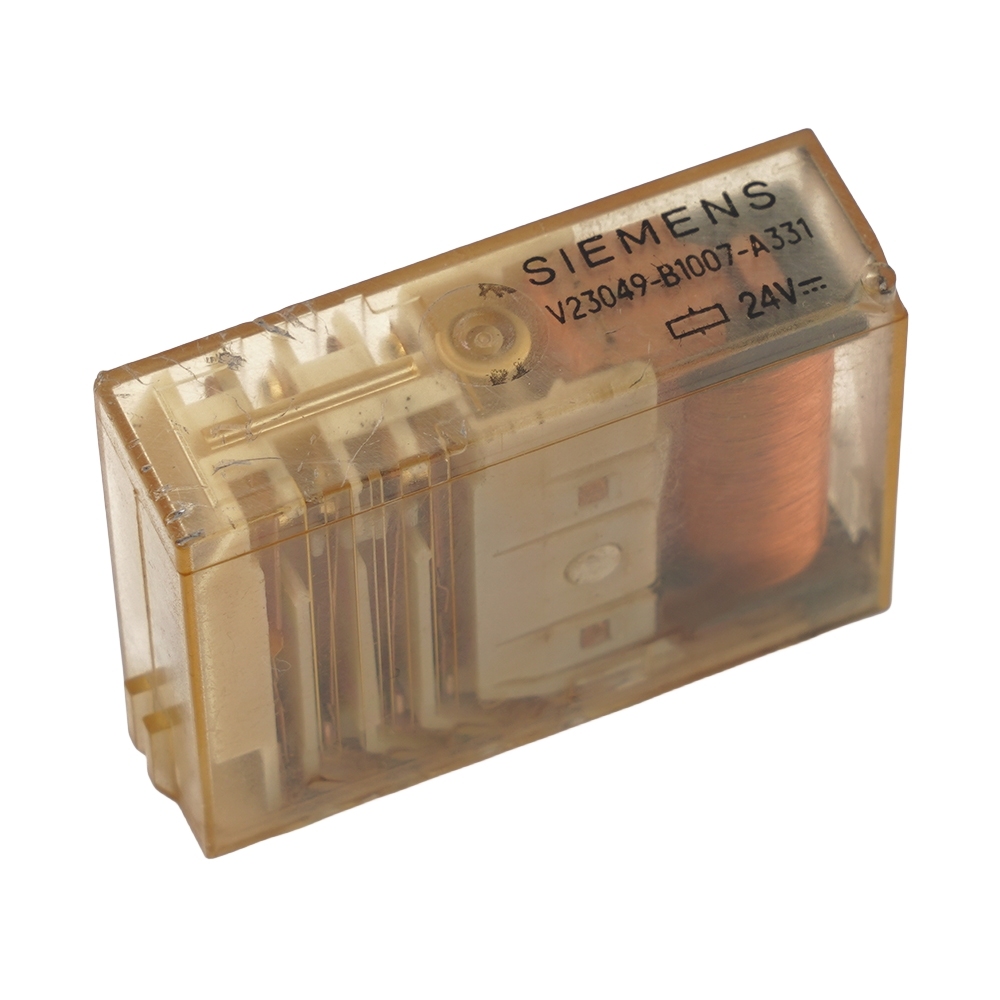 SIEMENS V23049-B1007-A331 Safety Relay 24VDC 6A 250VAC 10Pins