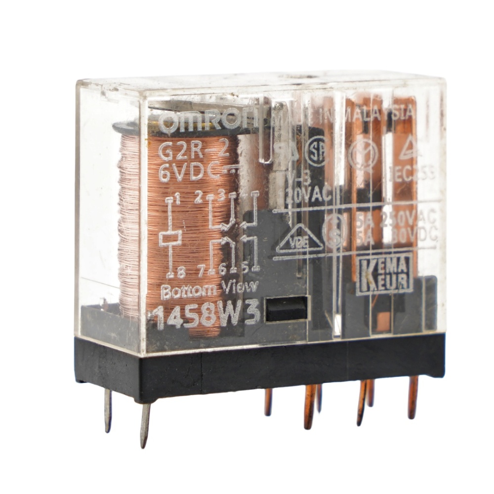 OMRON G2R-2-6VDC Power Relay 5A 250VAC 8Pins