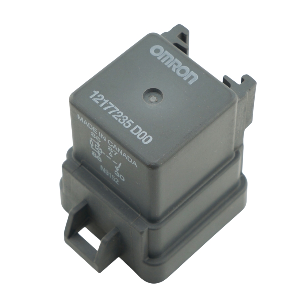 OMRON 12177235 D00 Relay Module 4Pins
