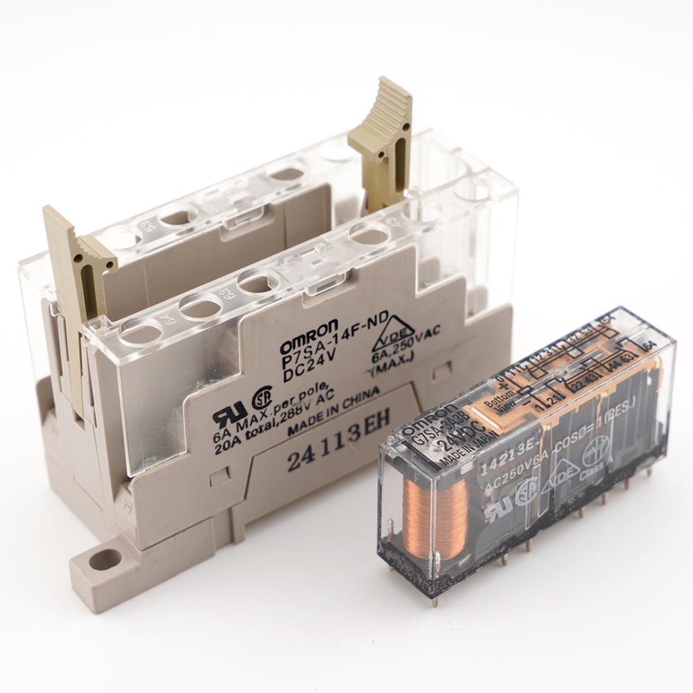 OMRON G7SA-3A3B 24VDC Safety Relay with P7SA-14F-ND socket