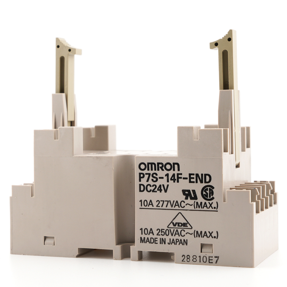 OMRON P7S-14F-END DC24V Socket 10A 277VAC