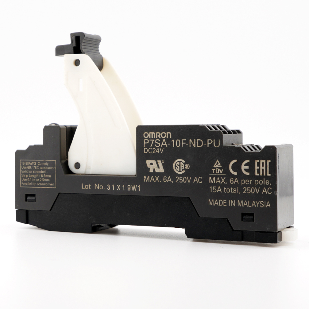 OMRON P7SA-10F-ND-PU DC24V socket 6A 250VAC