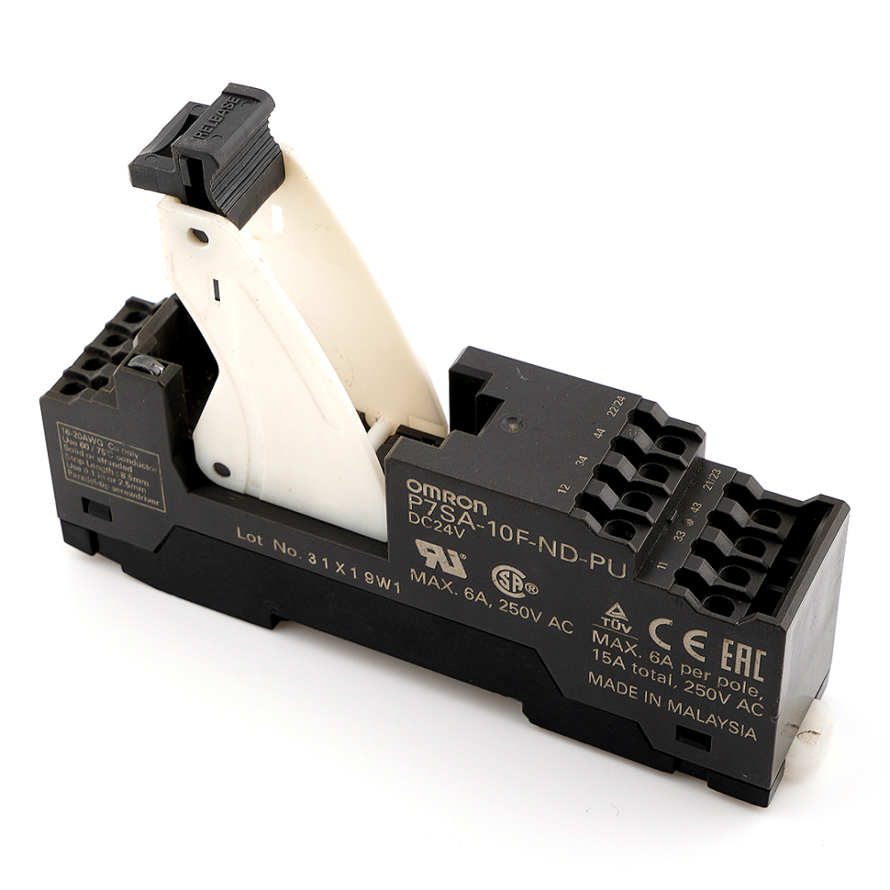 OMRON P7SA-10F-ND-PU DC24V socket 6A 250VAC