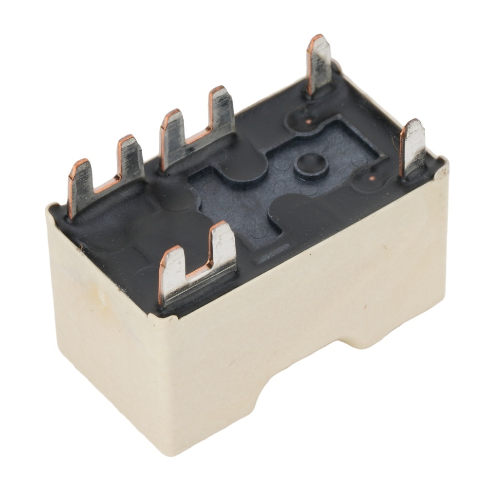 TE Connectivity V23135-T1001-X013  Signal Relay SPDT 5Pins