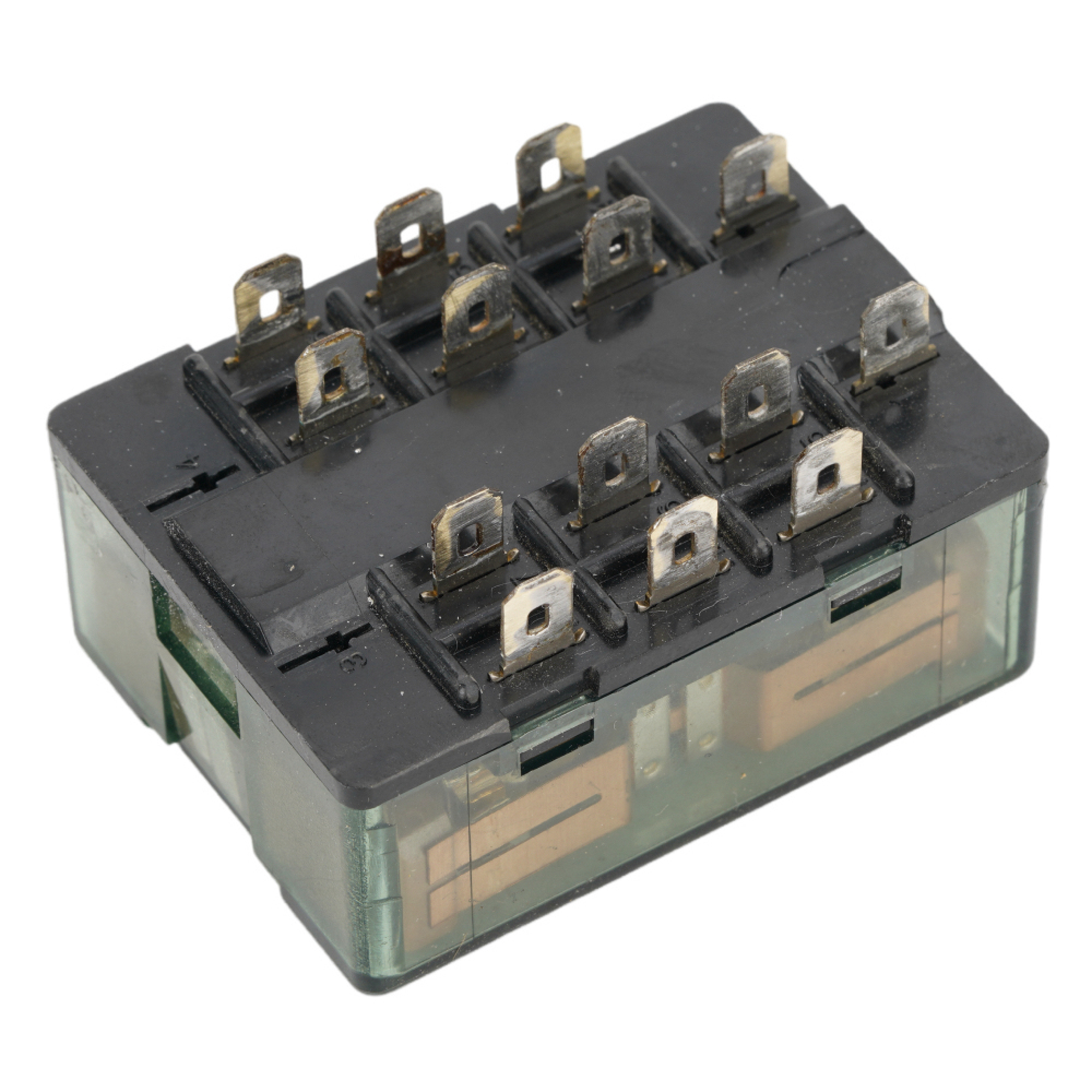 Panasonic SP4-DC24V-u General Purpose Relay 4PDT (4 Form C) 10A 24VDC Coil Socketable 14Pins