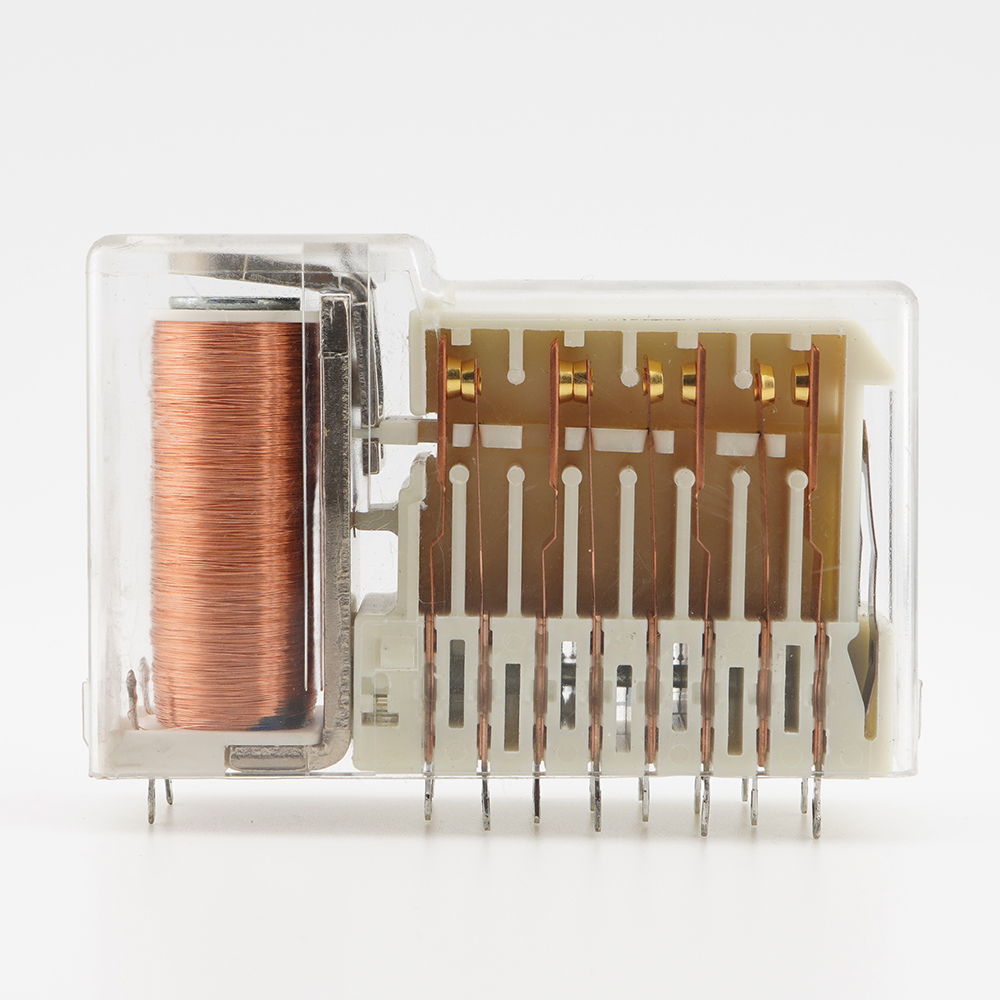 HENGSTLER HOZ-464-1206 Safety Relay 24VDC 10A 230/240VAC 20Pins