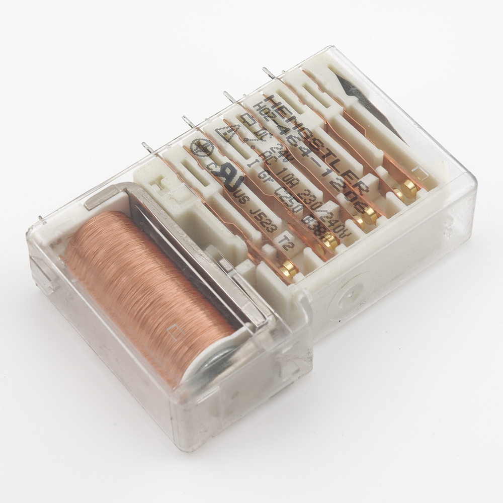 HENGSTLER HOZ-464-1206 Safety Relay 24VDC 10A 230/240VAC 20Pins