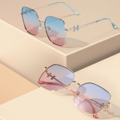 Latest Casual Sun Glasses Custom Brand Polarized Colorful Designer Sunglasses Unisex Polarized Sunglasses