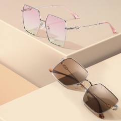 Vintage Oversized Sunglasses Metal Customized Logo Square Designer  Glasses For Women Luxury Sunglasses