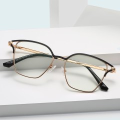 2022 Special Design Gold Metal Frame Cat Eye Style Anti Blue Light Eyeglasses Optical Frame