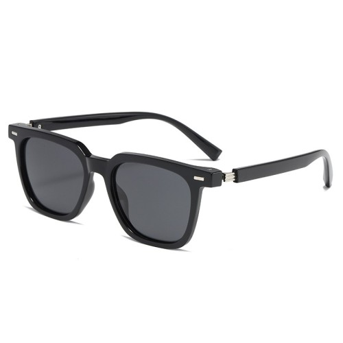 Fashionable Sunglasses New Style Metal Decoration Oversize Fashion Rectangle Eyewear For Man Women