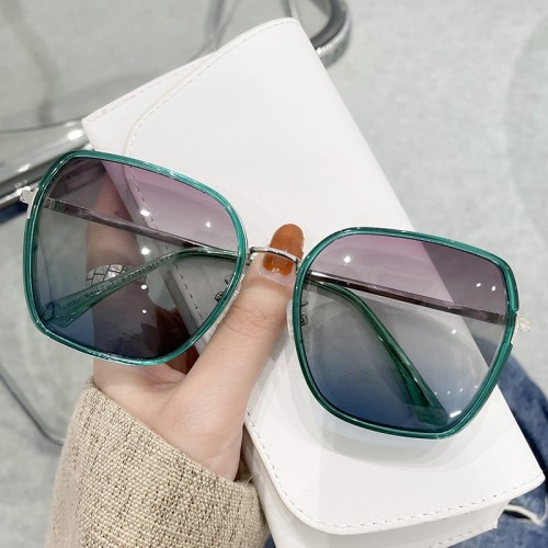 Brand Designer Newest Fashion Square Candy Colorful Lens Women Sun Glasses Oversize Shades Sunglasses
