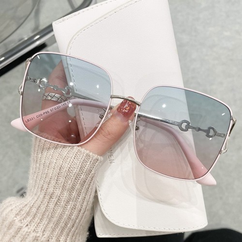 Made In China Fashion Polarized Sunglasses New Trend Box Sunglasses Men And Women Protective Glasses