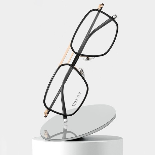 Square Titanium Optical Lens Glasses Frame Men'S Myopia Women'S Blue Light Blocking Metal Eyewear
