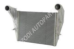 3MD538 Heavy Duty Cooling System Parts Truck Aluminum Intercooler For MACK