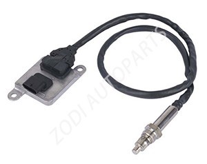 OE Member 5WK9 6652B A0101539428001 NOX Sensor 24V Nitrogen Oxide Sensor for Mercedes Benz