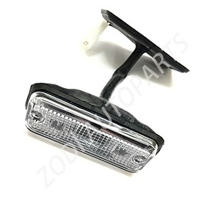 Position lamp, white 002 820 0456 for MERCEDES BENZ TRUCK