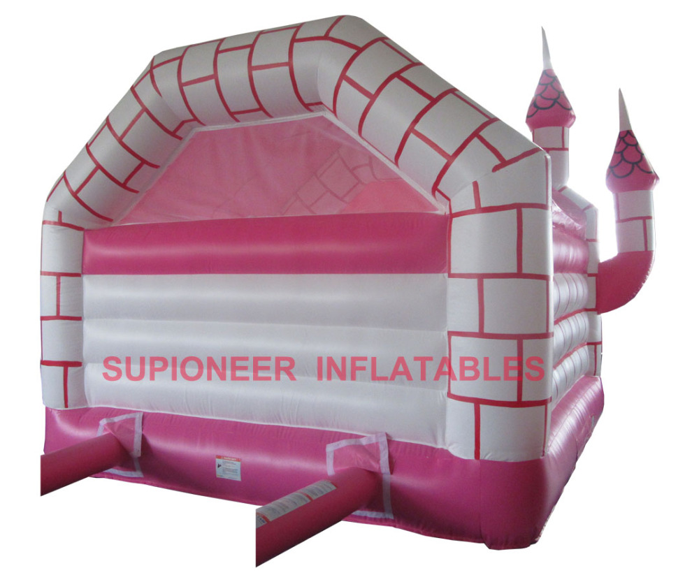 Castle Bouncer, BC-703154