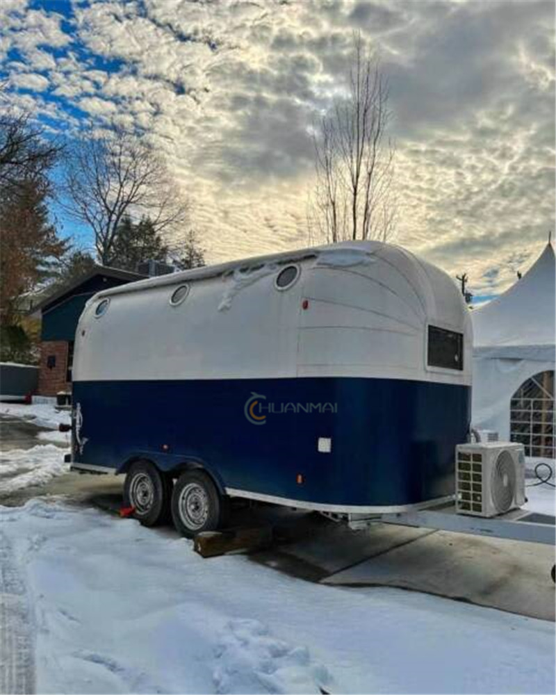 No matter how cold the weather is, it can't stop my food trailer business