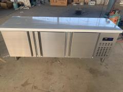 Commercial Stainless Steel Under Counter Refrigerator Workbench Fridge or Freezer