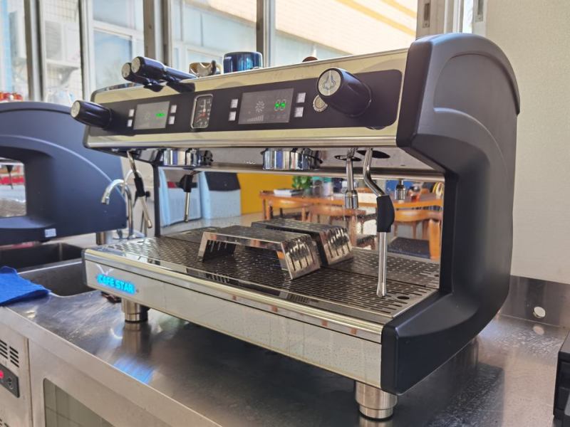 Semi -Automatic Coffee Machine K202T