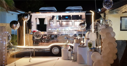 Food trucks for evening banquet events
