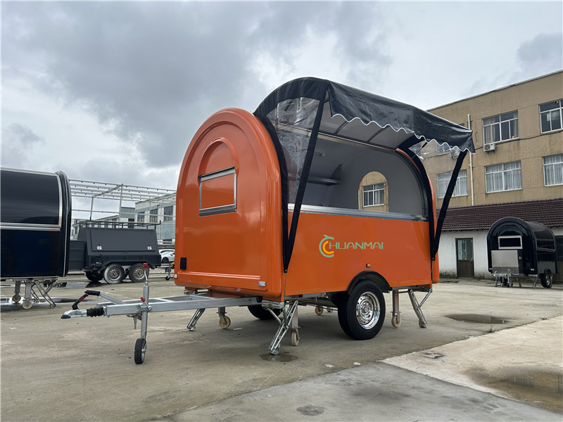 Rounder Food Trailer with Side Awning