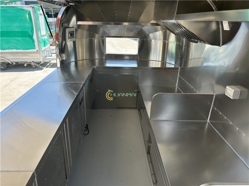 USA Food Trailer, Food Truck, Myyntivaunu,Gastro přívěs