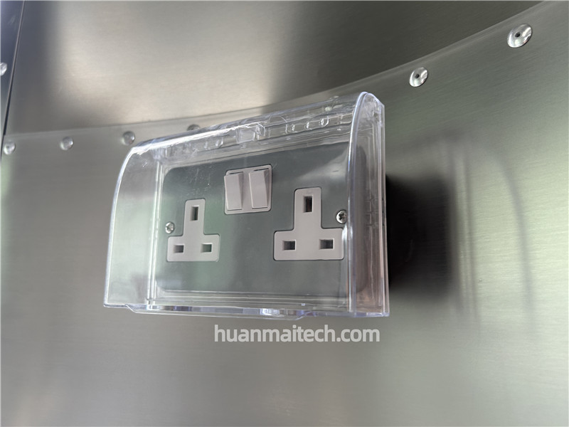 British Standard Socket