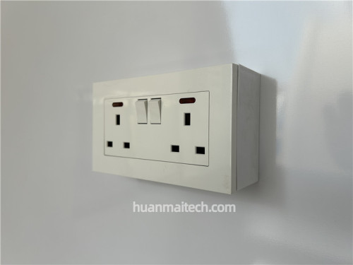 British Standard Socket