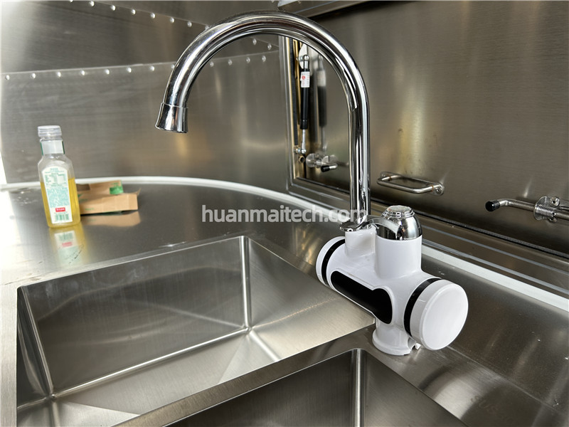 Instant Water Heater