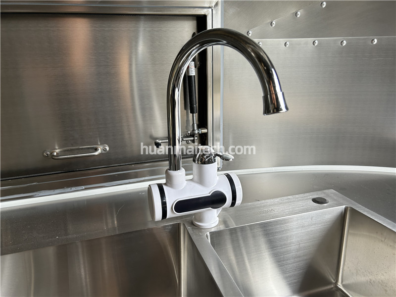 Instant Water Heater